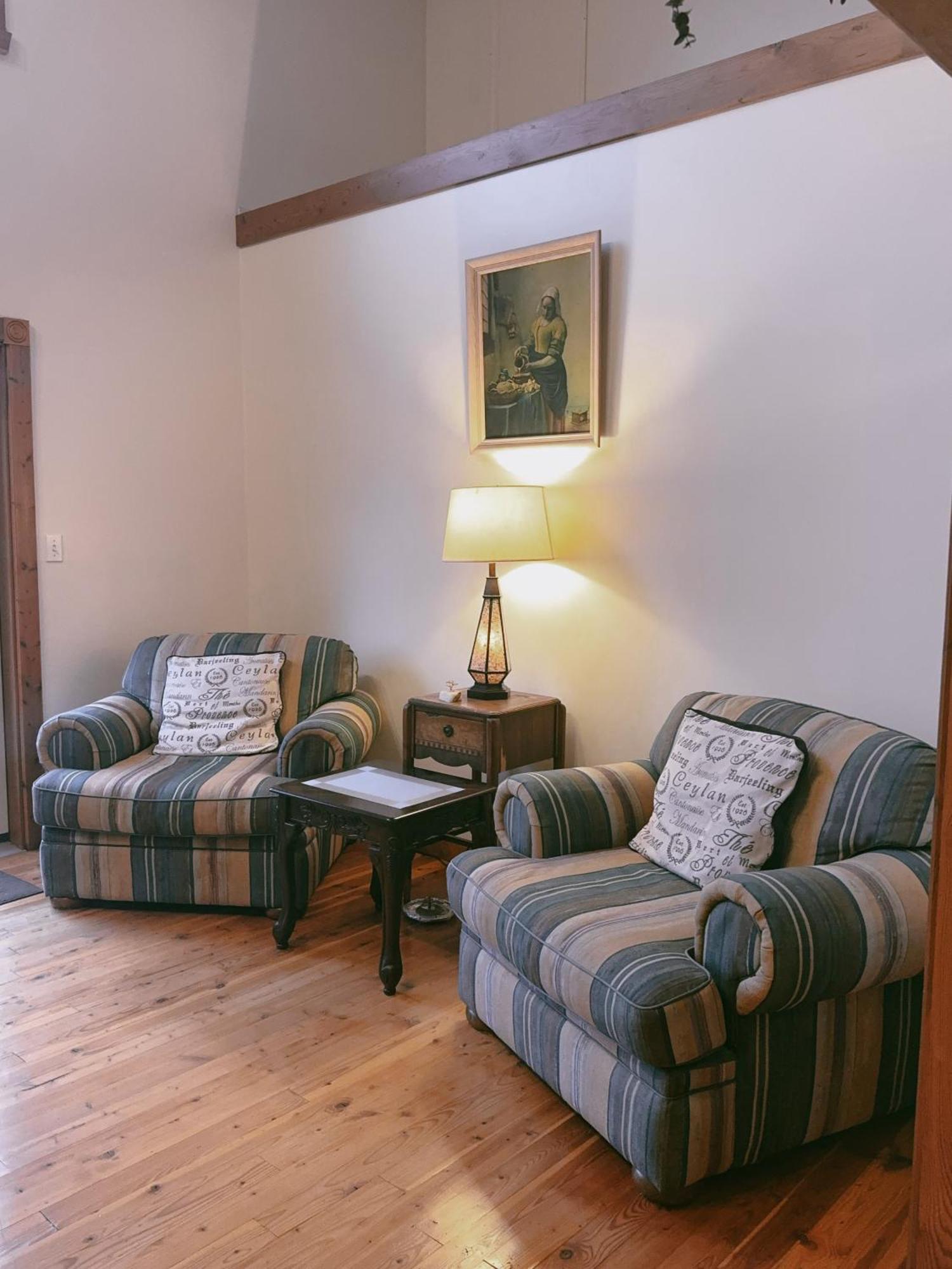 Alpine Meadows Lodge Golden Εξωτερικό φωτογραφία