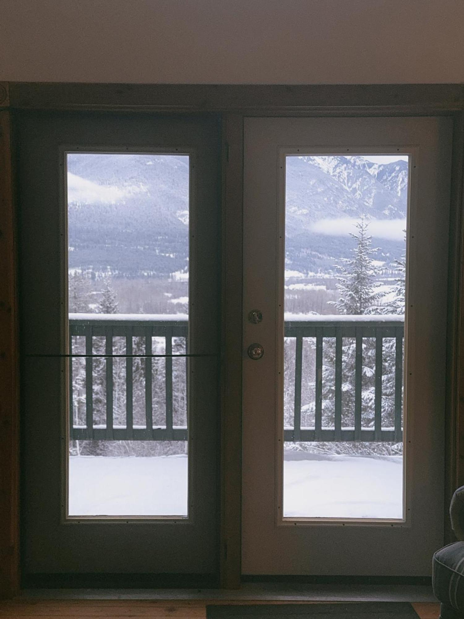 Alpine Meadows Lodge Golden Εξωτερικό φωτογραφία